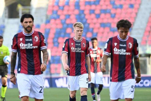 足协杯-李帅王振澳破门 海港3-1泰山首度夺冠